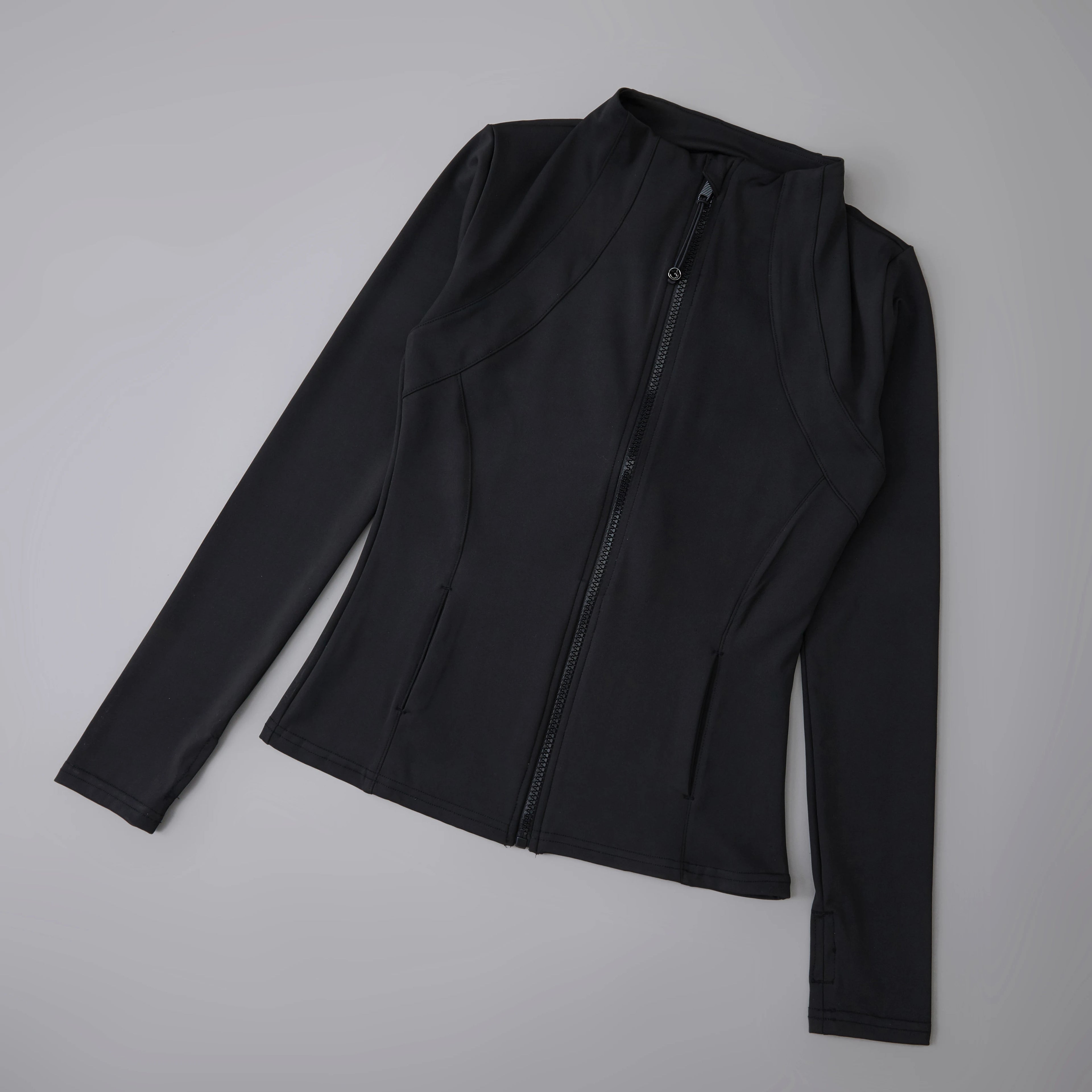 ACTIVE WEAR WINDBREAKER